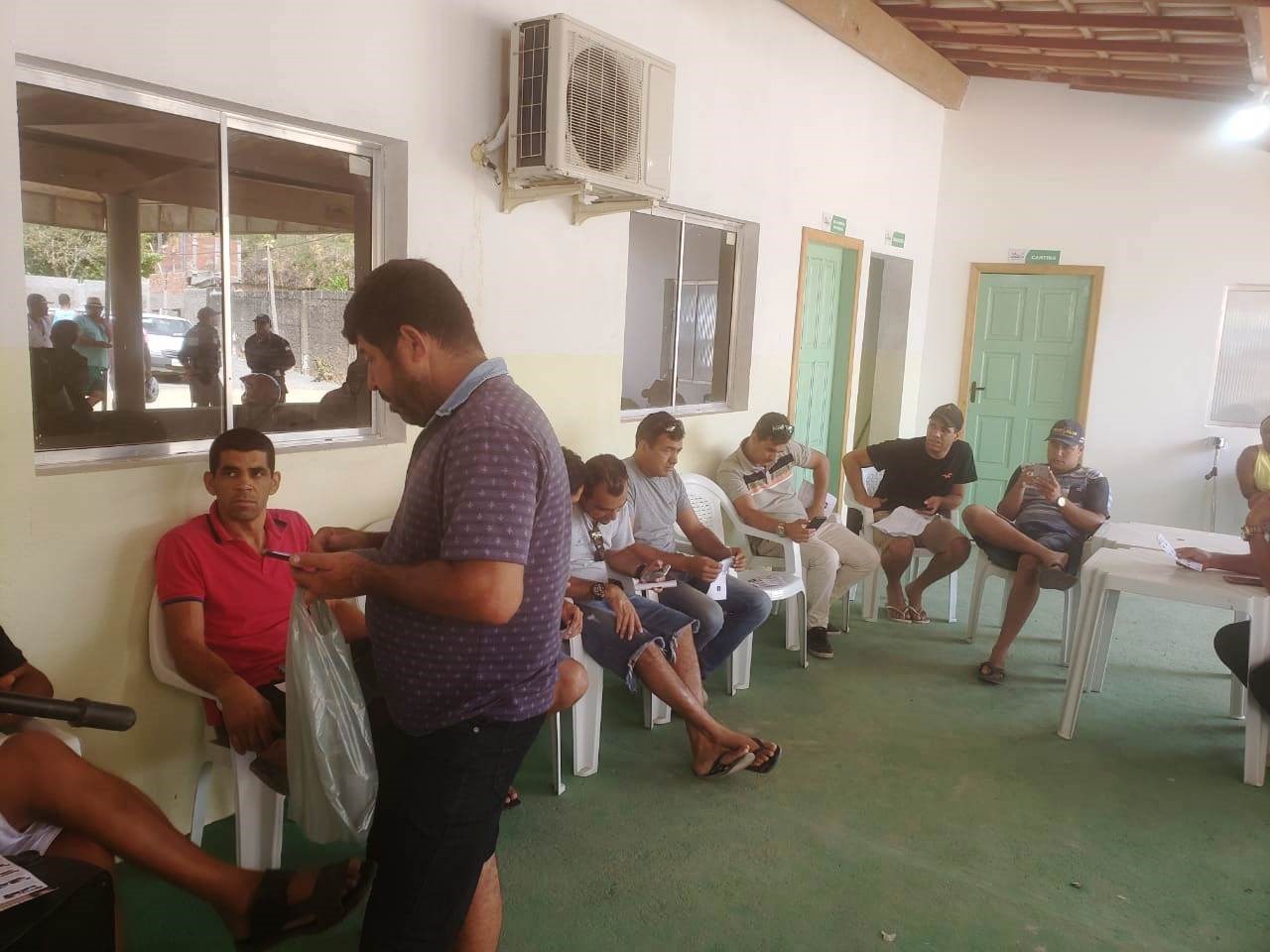 Camacã: Leilão de veículos e materiais sucateados da Prefeitura gera valor significante
